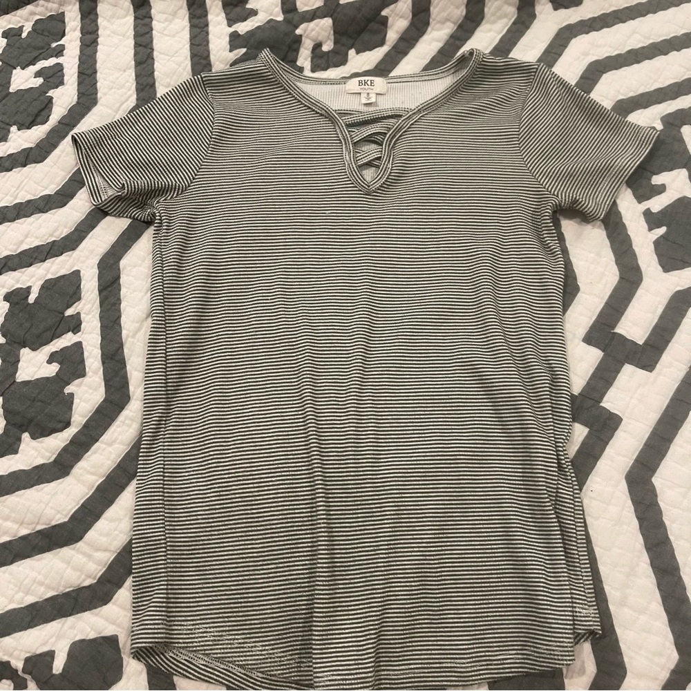 BKE Youth Top Small